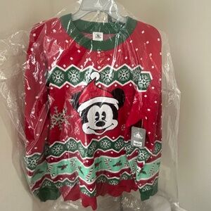 womens disney holiday sweater (medium)